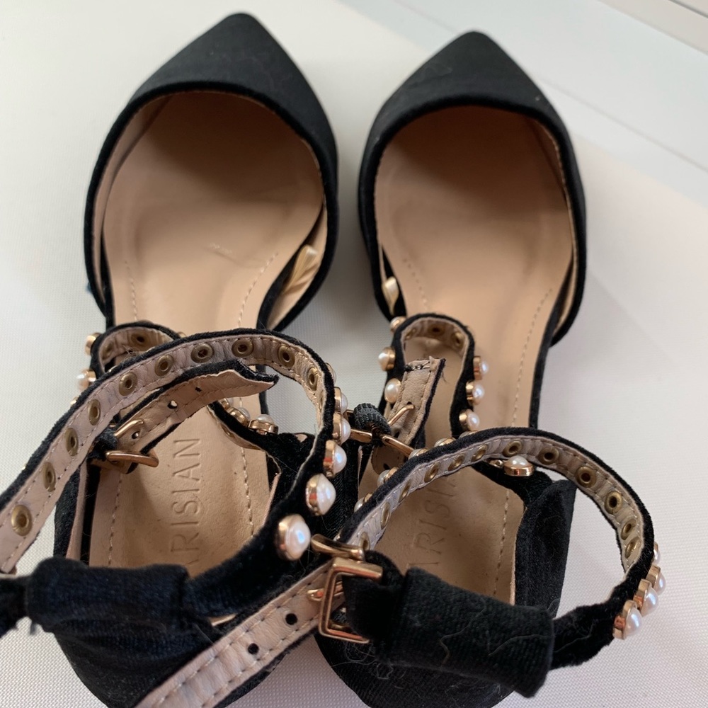 Parisian pearl black flats size 8